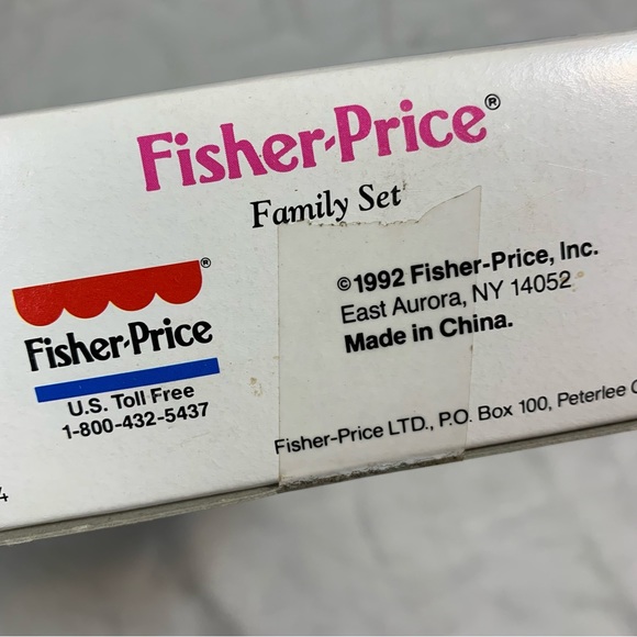 New Vintage 1990 Fisher Price Dream Dollhouse Brunette Family set of 4 NIB Rare - Picture 11 of 17